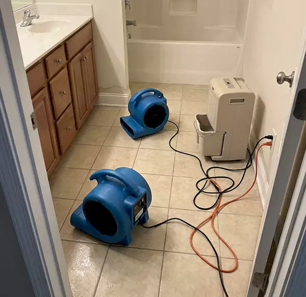 Why Homeowners & Businesses Choose Raleigh Water Damage Pro for Flooded Bathroom Services in Raleigh, NC?